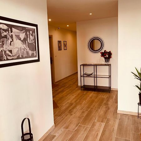 Lurgorri Apartamentos By Gernihost Guernica y Luno Dış mekan fotoğraf